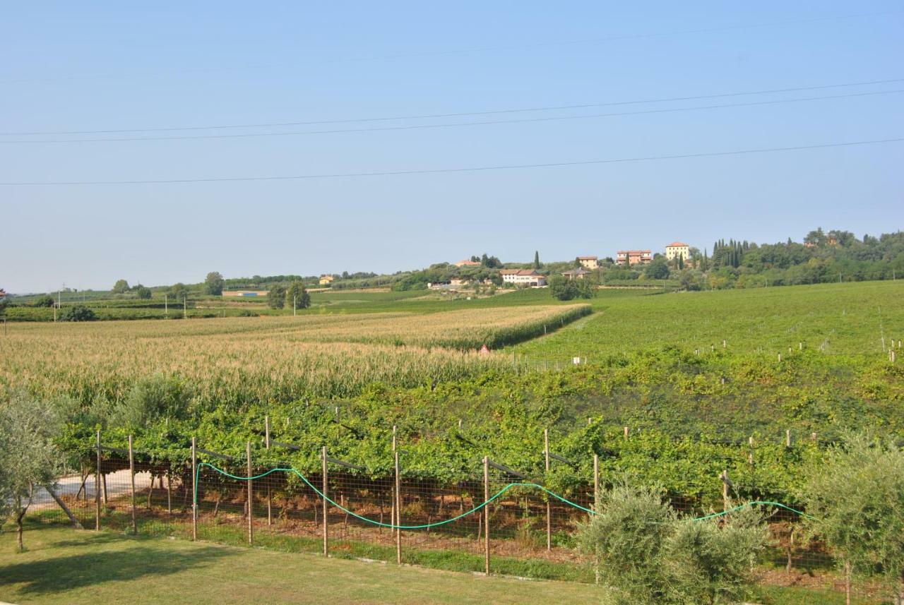 Villa Romeo & Giulietta In Bicicletta Pastrengo Exterior foto